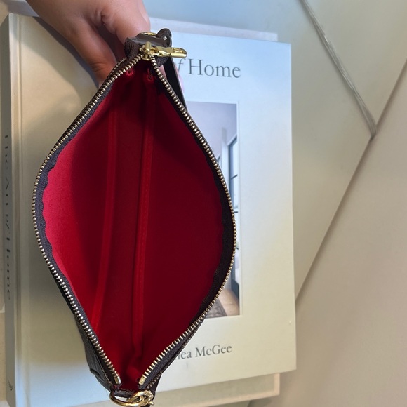 Louis Vuitton POCHETTE ACCESSOIRE CLOTH HANDBAG - Picture 4 of 9